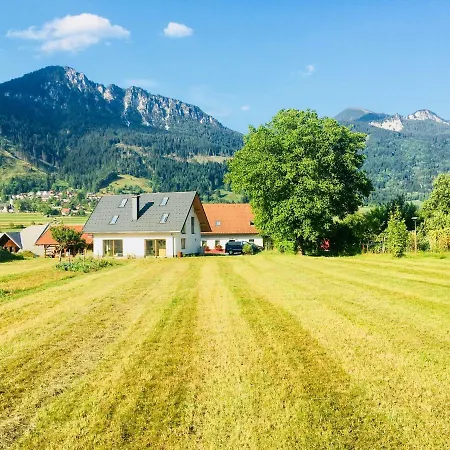 Apartma Stenar * Mojstrana