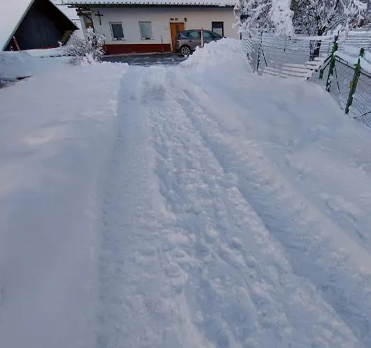 Apartma Stenar דירה מויסטראנה