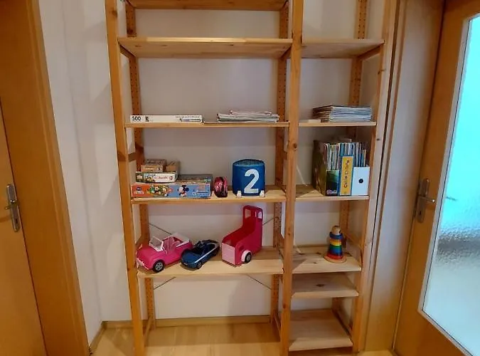 Apartma Stenar מויסטראנה