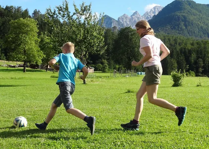 Apartma Stenar דירה